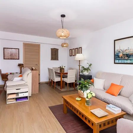 Piso A 50 Metros De La Playa Con Parking Privado Суансес